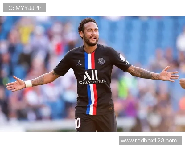 巴黎圣日耳曼宣布签下世界级前锋：将为法甲夺冠夺冠再添砝码