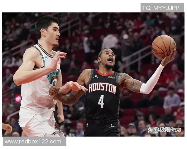 火箭以122比116险胜灰熊：全场惊心动魄，球队表现出色